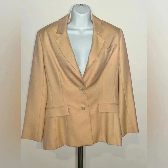 Douglas Hannant Jackets & Blazers - Douglas Hannant 100% Cashmere Camel Blazer - Size 10